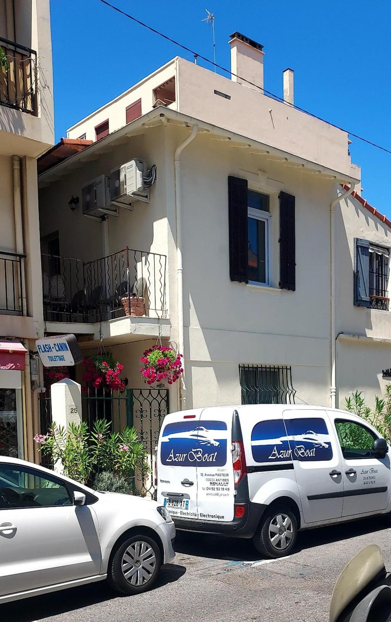 Crew Key West Hostel Antibes Buitenkant foto
